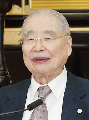 初代会長・浅井昭衞先生